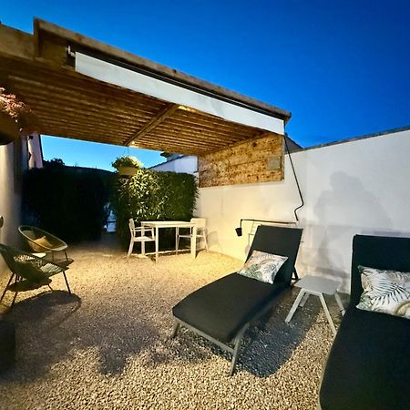 Une Nuit En Luberon Puyvert Exterior photo