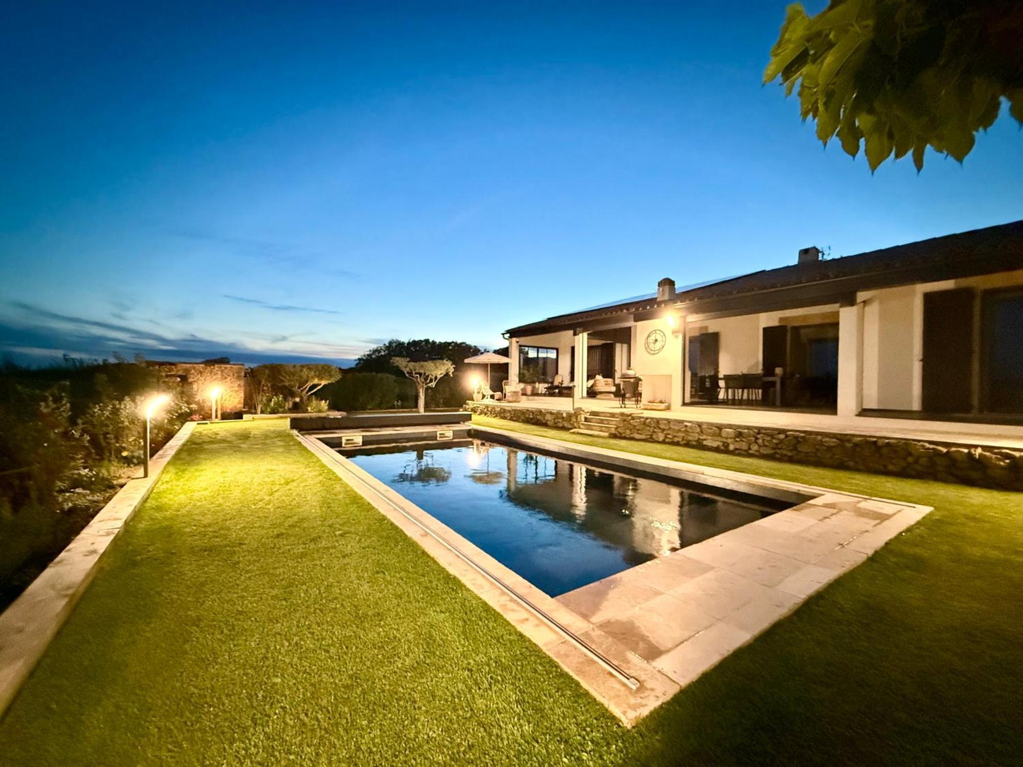 Une Nuit En Luberon Puyvert Exterior photo